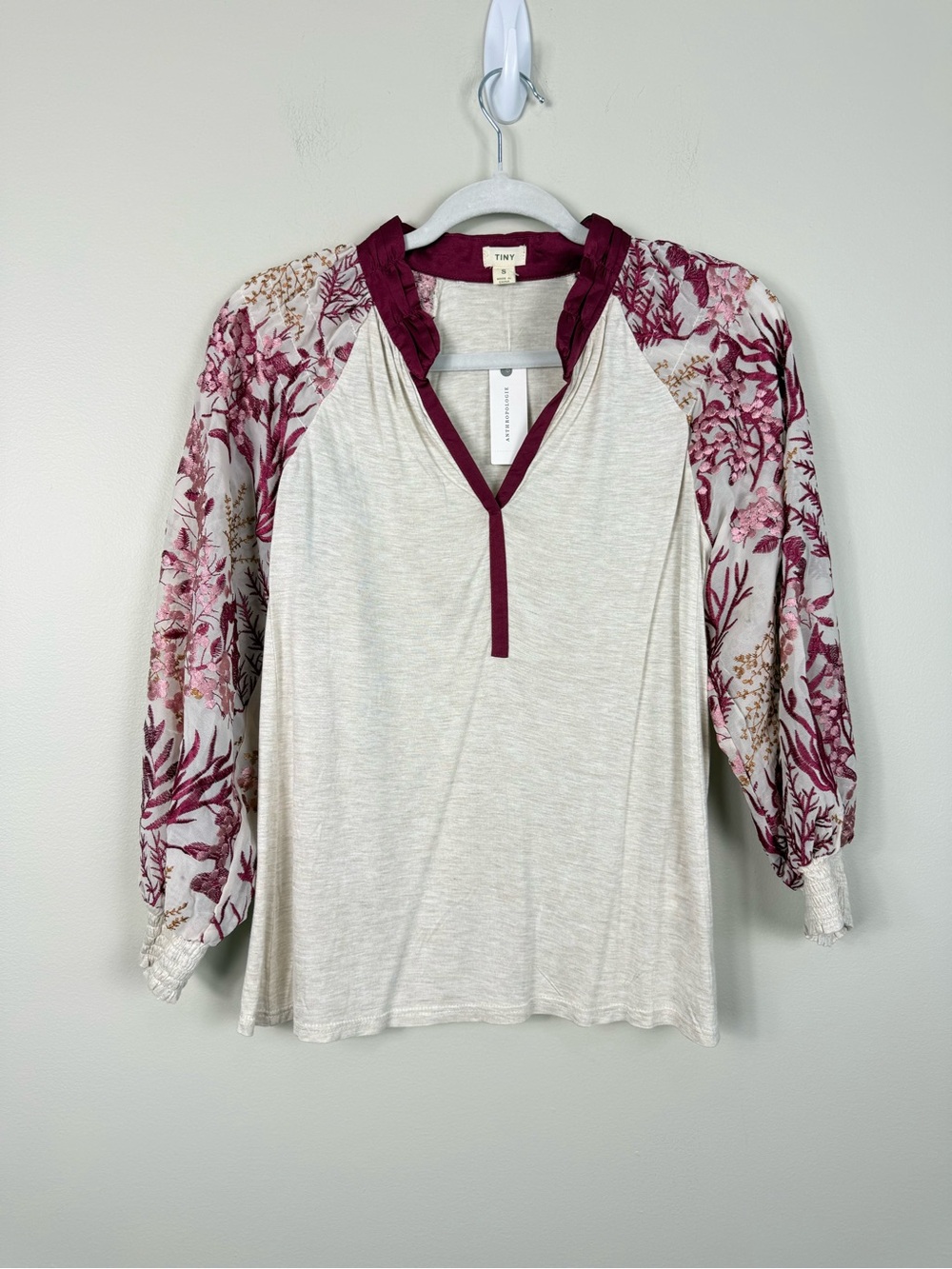 Anthropologie Tiny Top Women Small Embroidered Balloon Sleeve Pink Cream Smocked - Picture 2 of 10